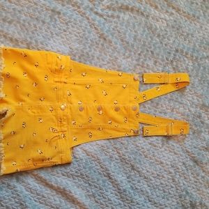 Tinseltown yellow floral short overalls